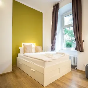 Nena - Bergmannkiez Ehm Traumbergflats Appartement