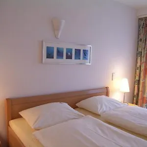 Topdomizil Checkpoint Plaza Appartement